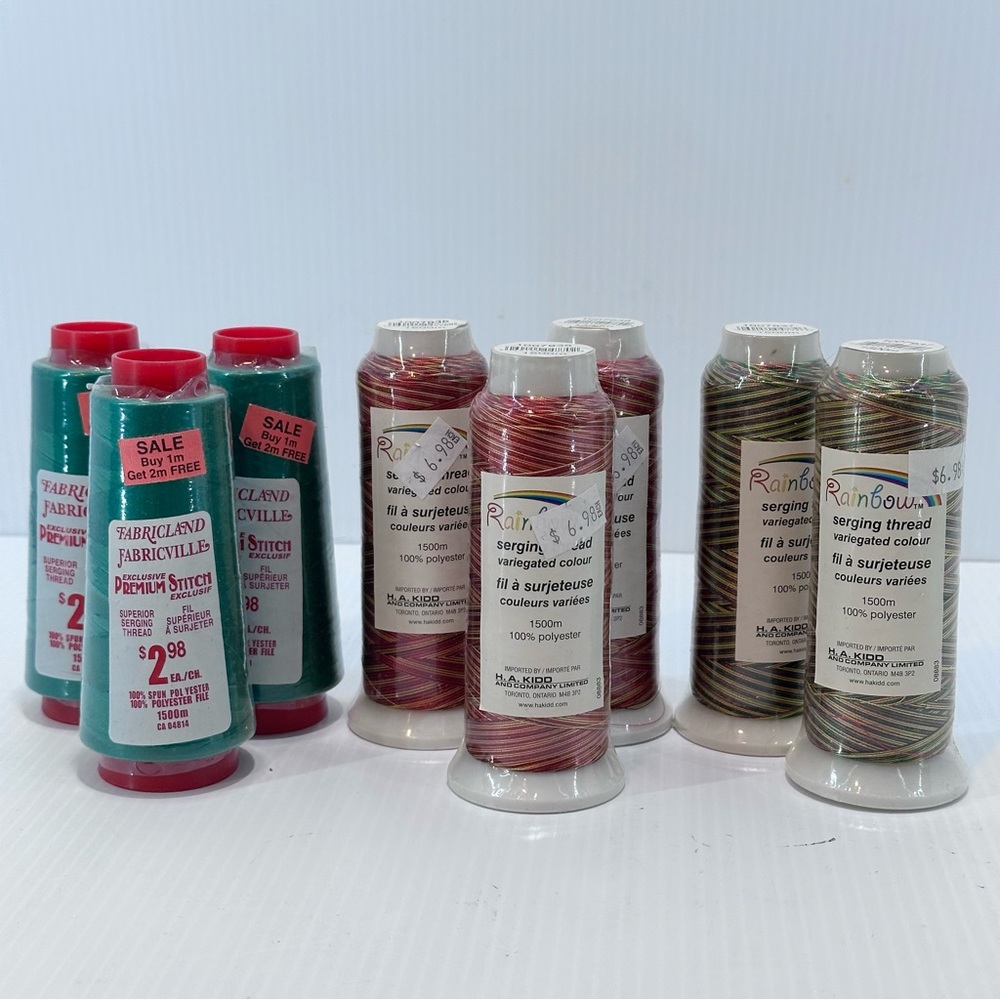 Lot Of 8 Mixed Serger Thread Various Colors Fabricland‎ Green Rainbow Variegated